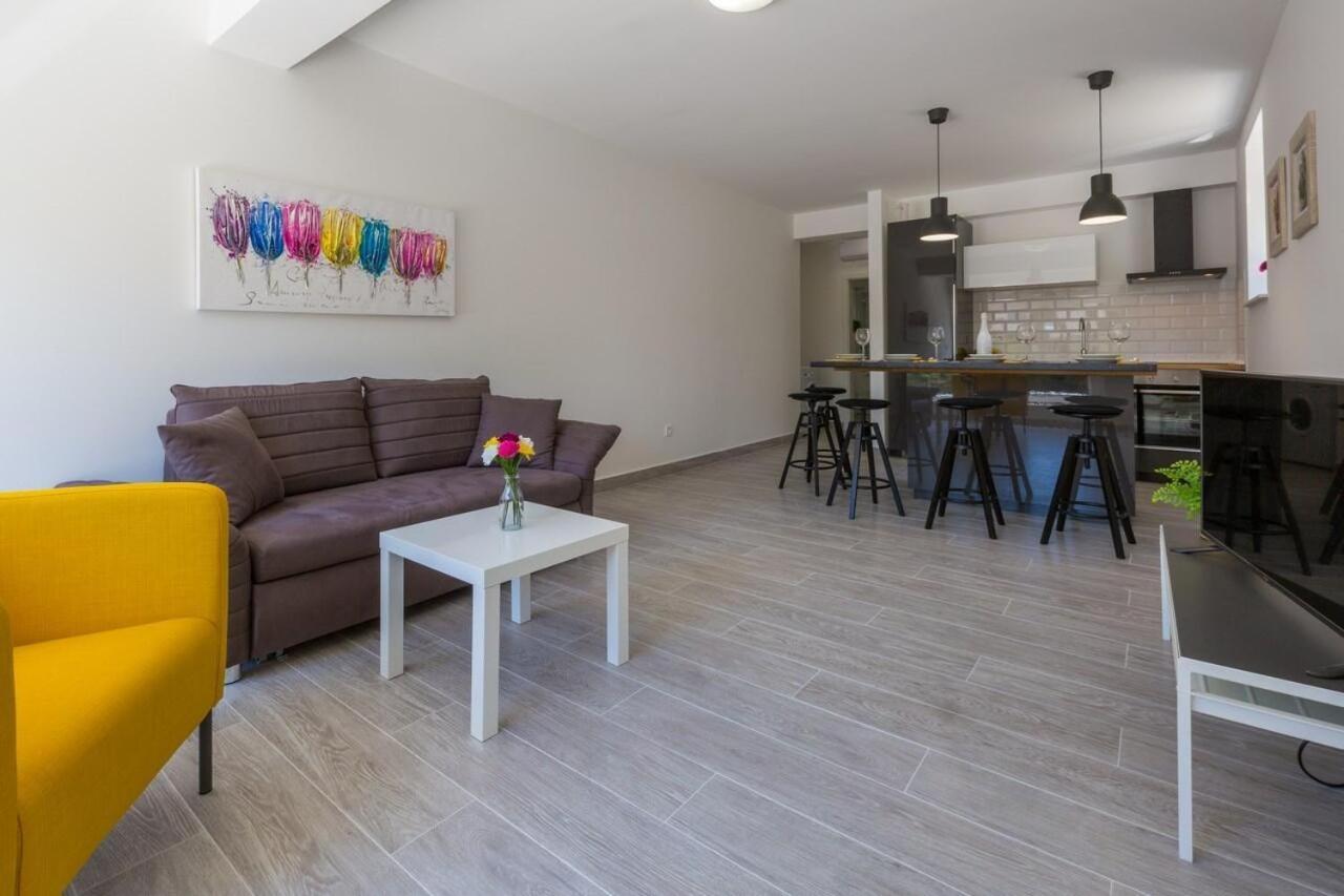 Villa Vai 드라말리 외부 사진